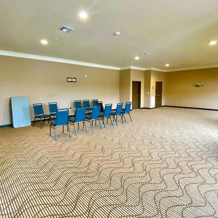 Comfort Inn & Suites Harrah Choctaw Εξωτερικό φωτογραφία