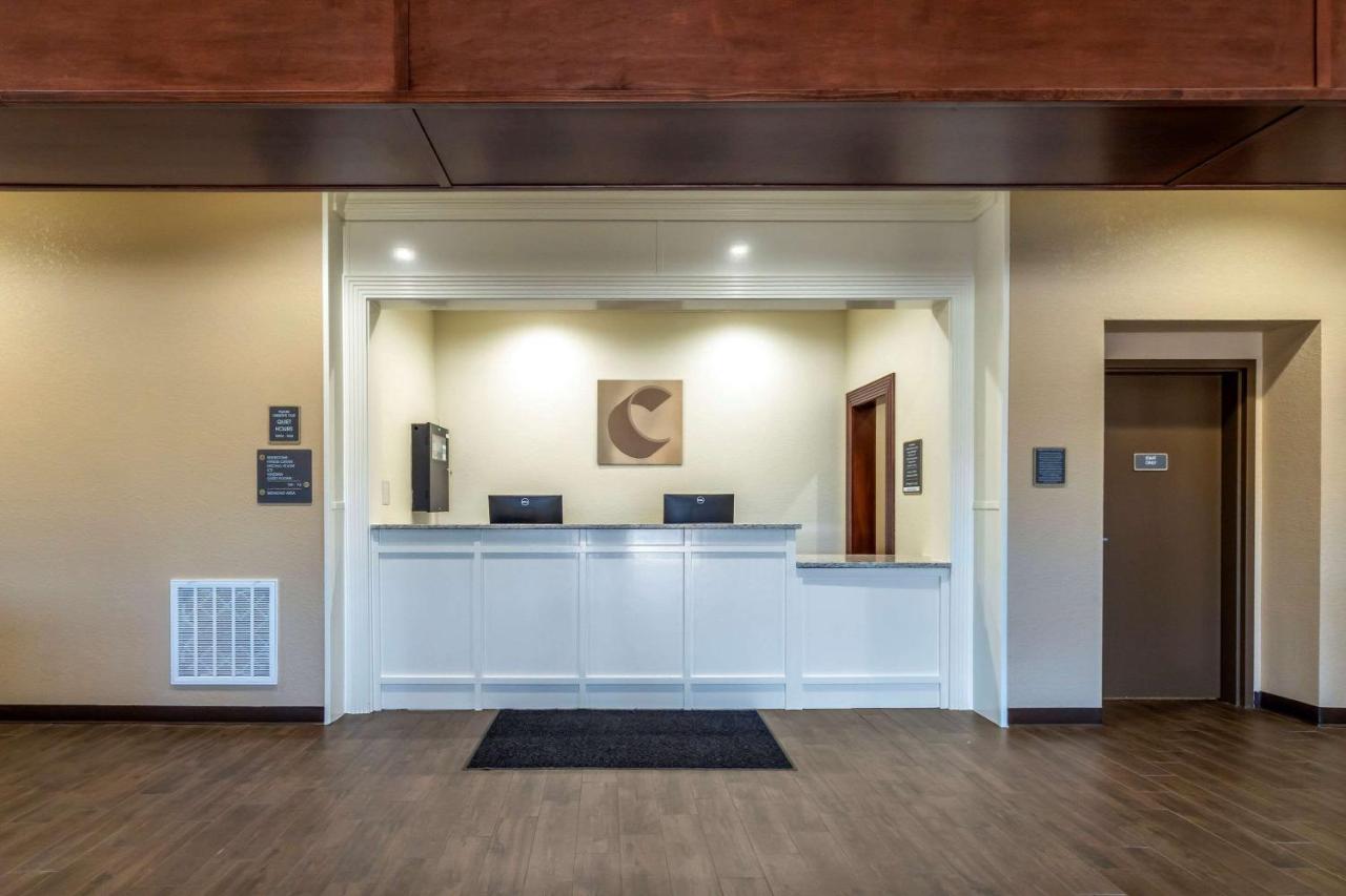 Comfort Inn & Suites Harrah Choctaw Εξωτερικό φωτογραφία