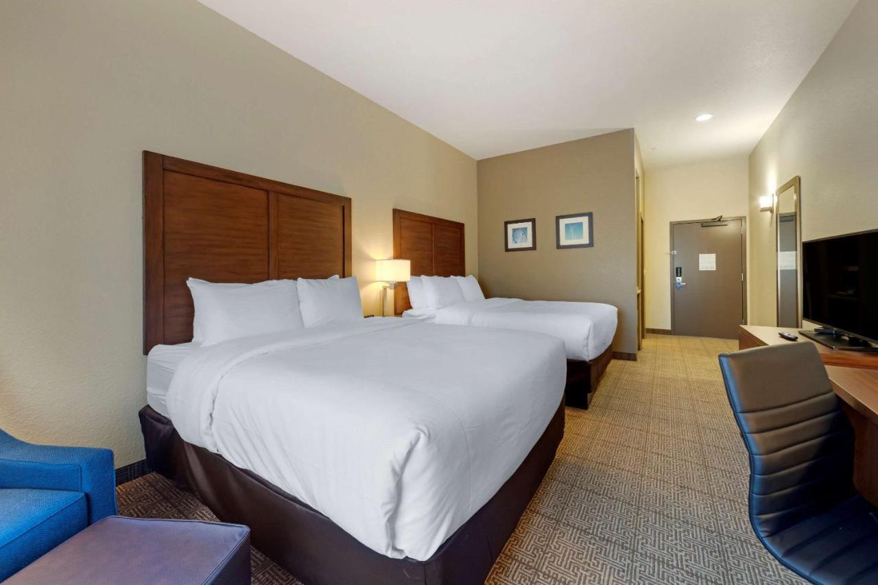 Comfort Inn & Suites Harrah Choctaw Εξωτερικό φωτογραφία
