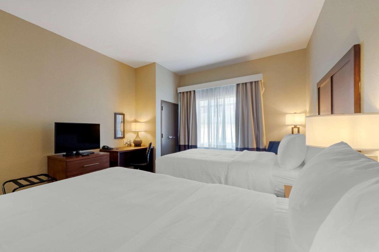 Comfort Inn & Suites Harrah Choctaw Εξωτερικό φωτογραφία