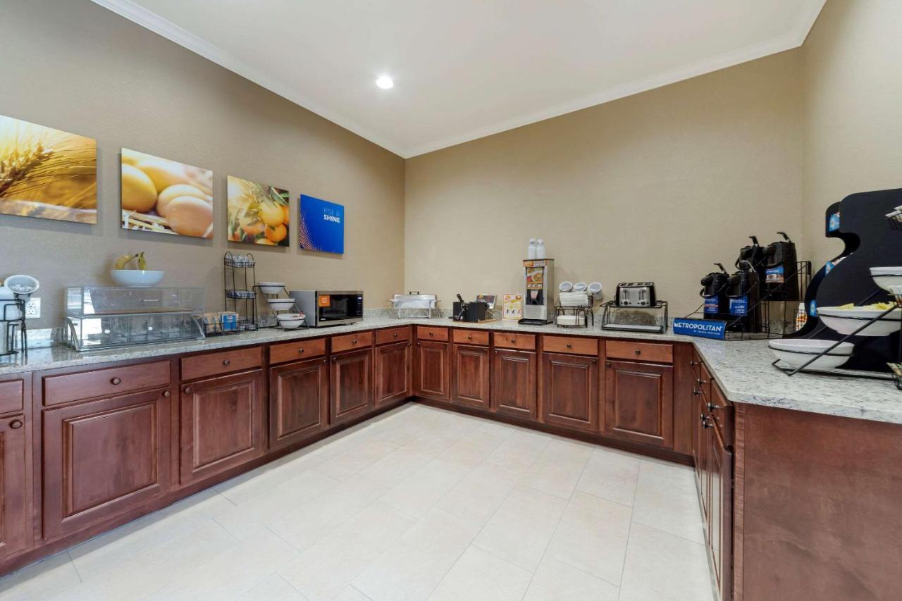 Comfort Inn & Suites Harrah Choctaw Εξωτερικό φωτογραφία
