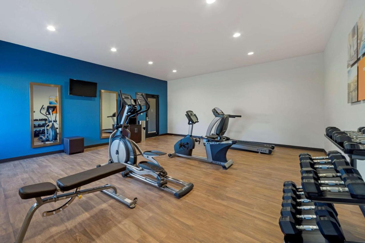 Comfort Inn & Suites Harrah Choctaw Εξωτερικό φωτογραφία