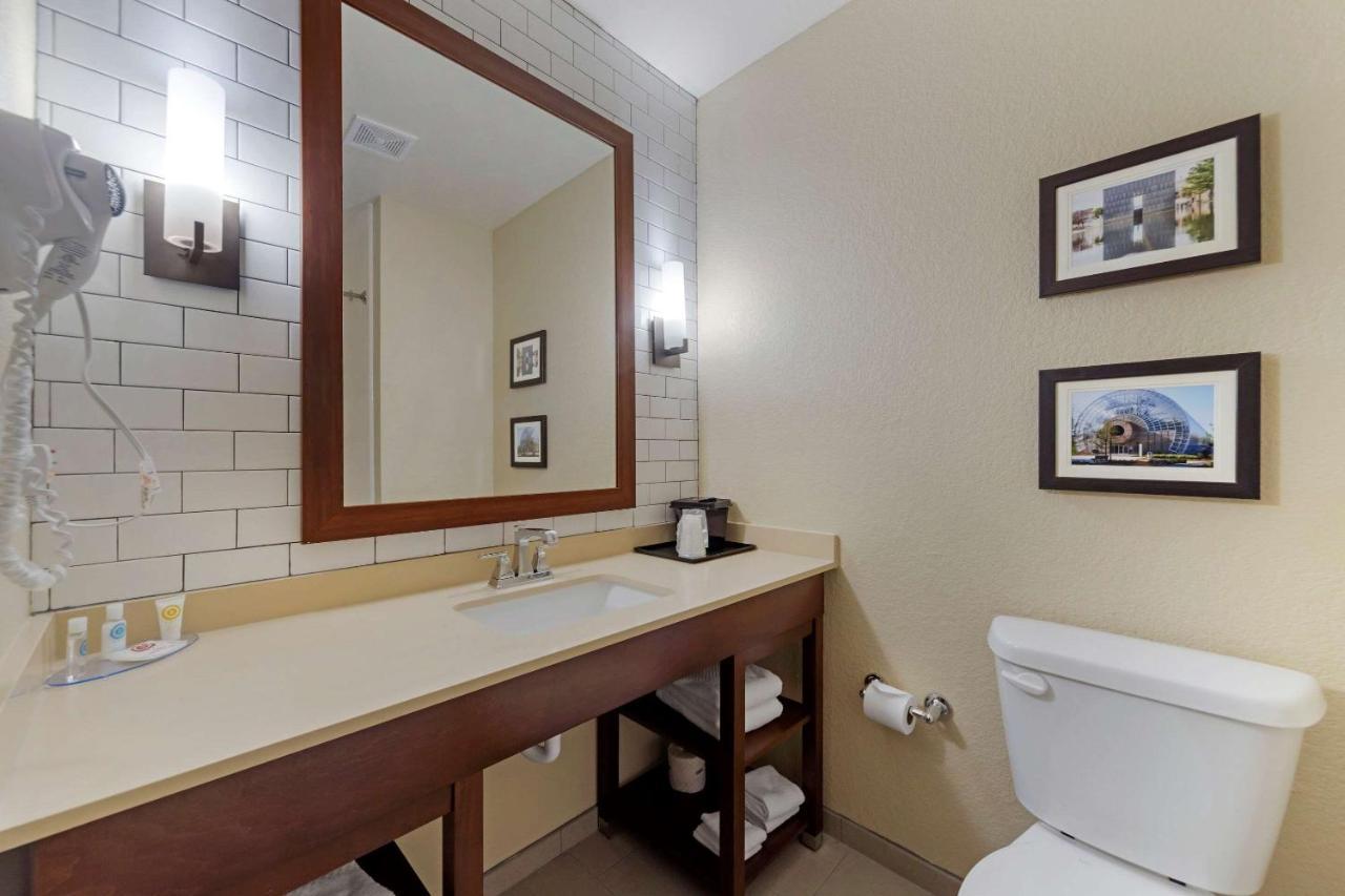 Comfort Inn & Suites Harrah Choctaw Εξωτερικό φωτογραφία